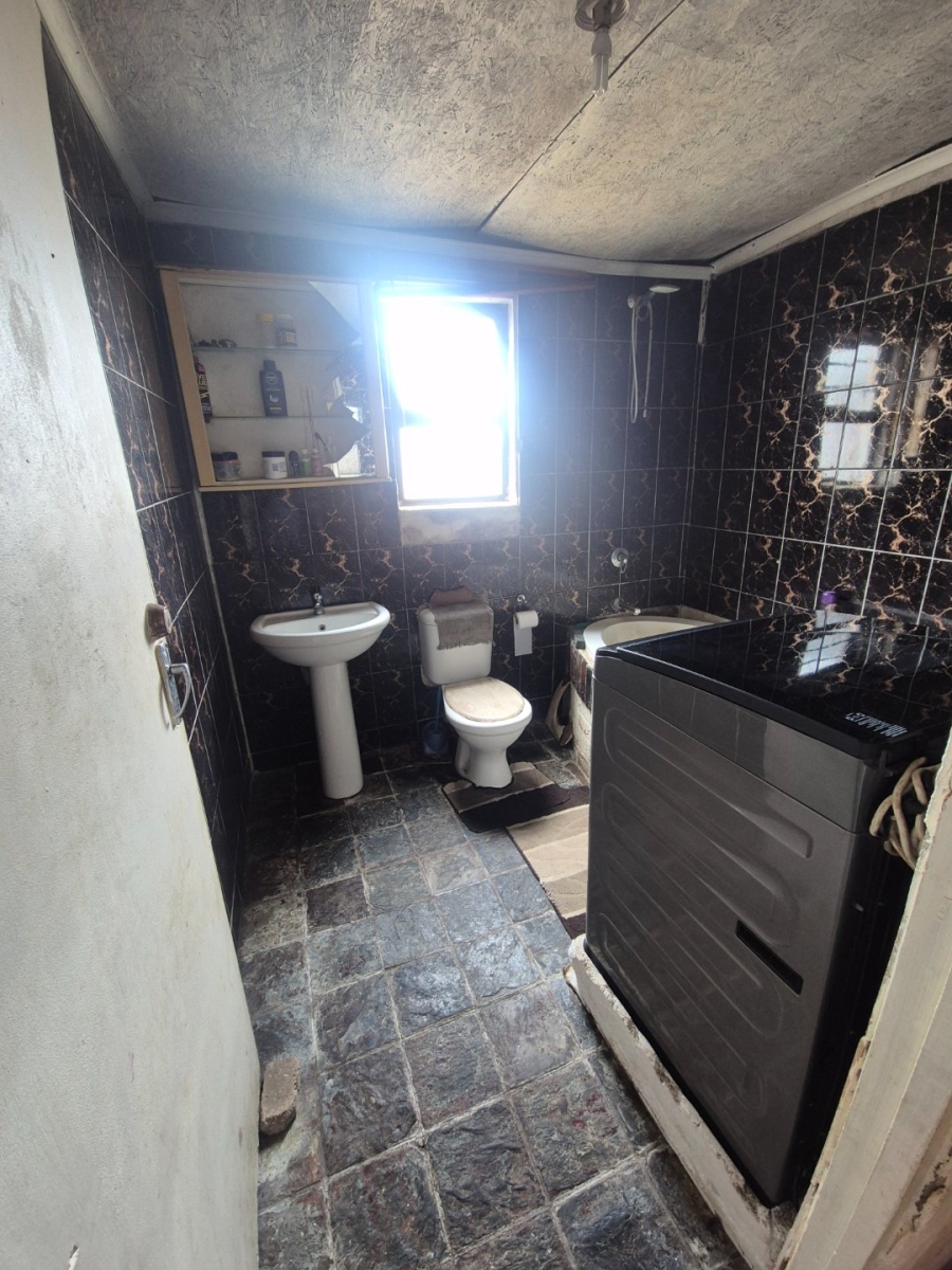 3 Bedroom Property for Sale in Kwazakhele Eastern Cape